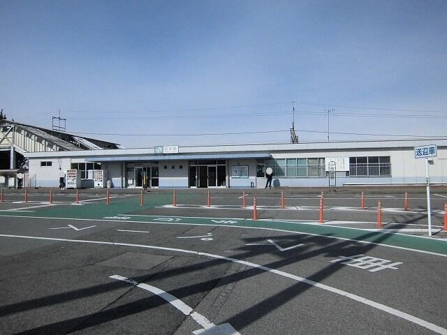 物件外観写真7　(ＪＲ岡本駅まで1000m)