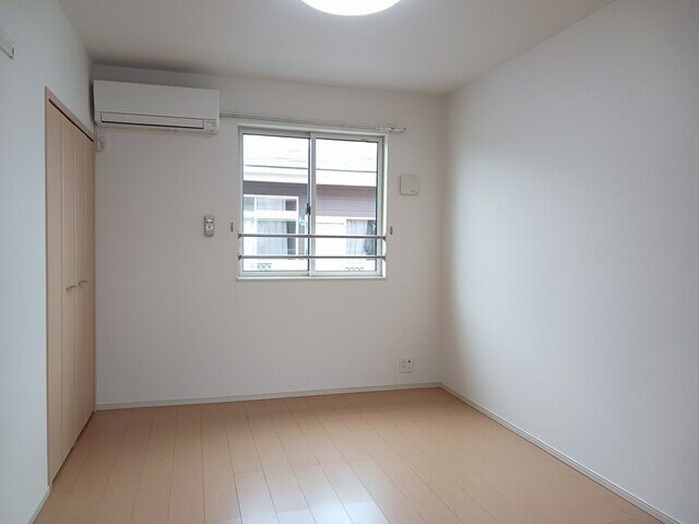 物件内観写真15　(物件の内装です)