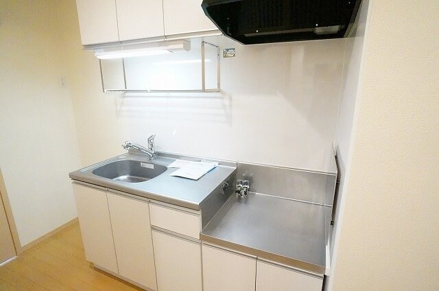 物件内観写真10　(お料理しやすいキッチンです)