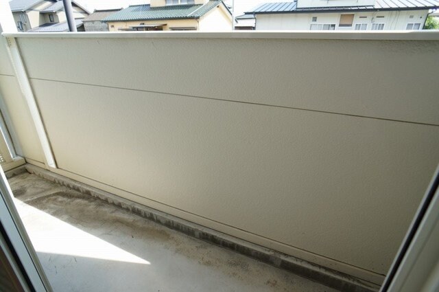 物件内観写真19　(陽当たり良好なバルコニーです)