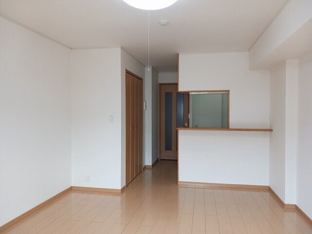 物件内観写真15　(内装もきれいです)