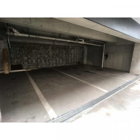 物件外観写真4　(駐車場です)