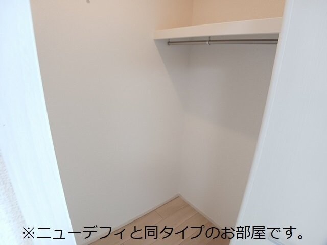 物件内観写真15　(大きなものも収納できそうです)