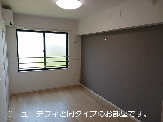 物件内観写真12　(内装もきれいです)