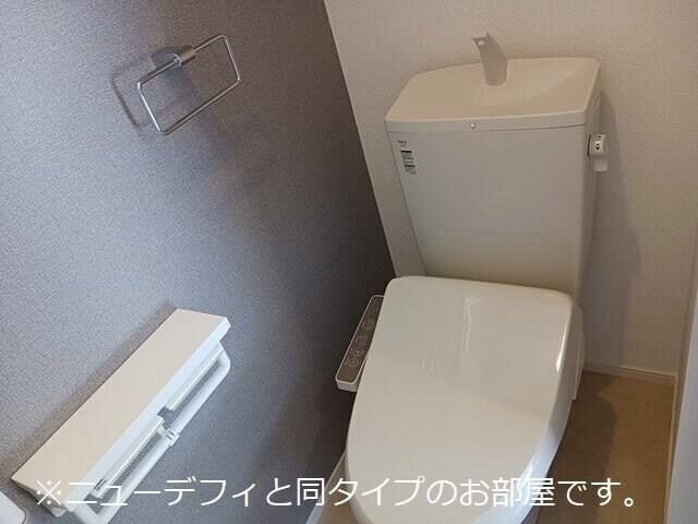 物件内観写真16　(トイレもきれいです)