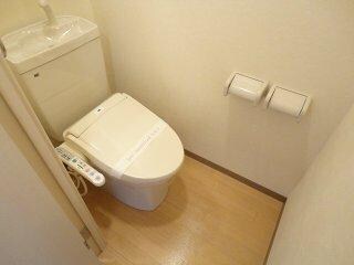 物件内観写真20　(シャワー付トイレ)