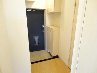 物件内観写真24　(玄関)