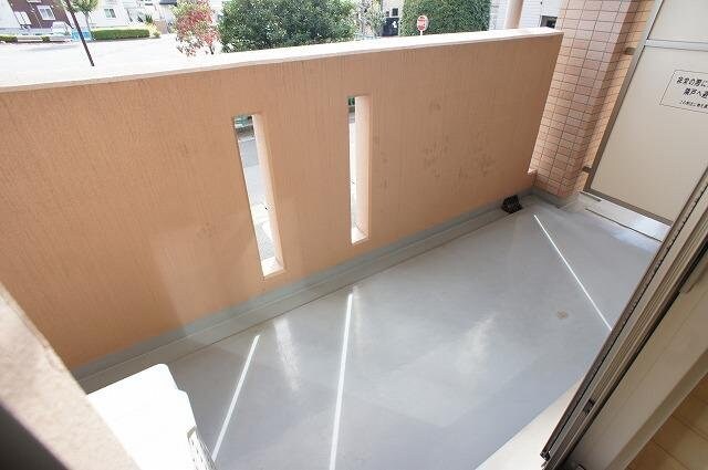物件内観写真19　(陽当たり良好なバルコニーです)