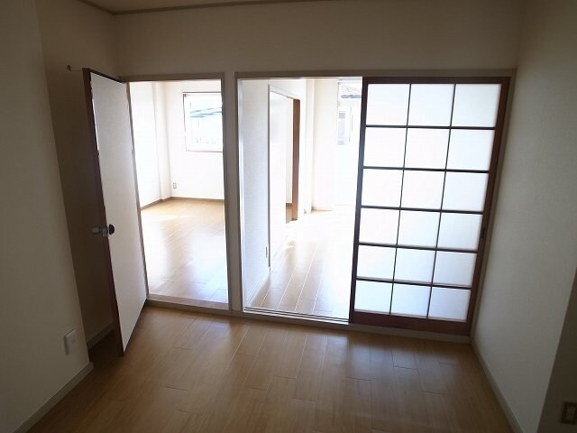 物件内観写真18　(物件の内装です)