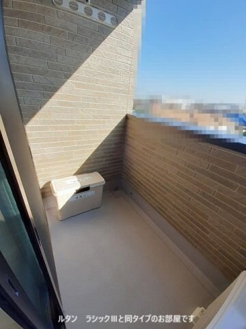 物件内観写真19　(陽当たり良好なバルコニーです)