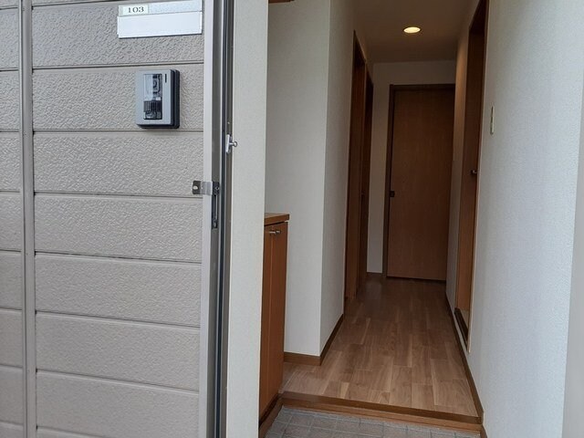 物件内観写真14　(玄関です)