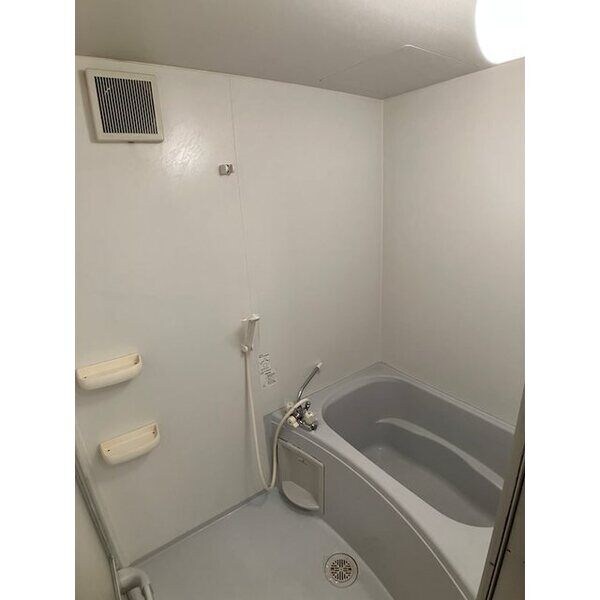 物件内観写真4　(※写真は同タイプ別部屋)