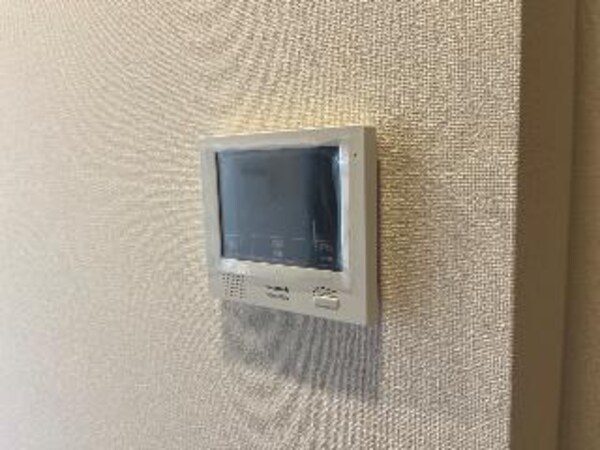 内装他(カメラ付インターホン)