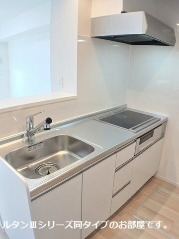 物件内観写真10　(お料理しやすいキッチンです)