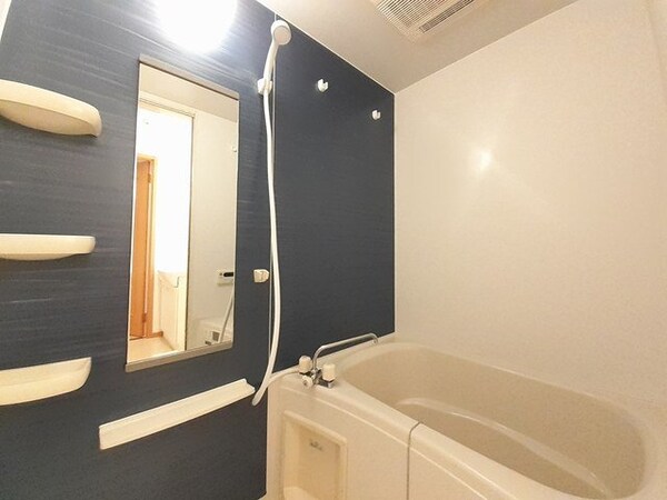 浴室(日々の暮らしに欠かせないお風呂です)