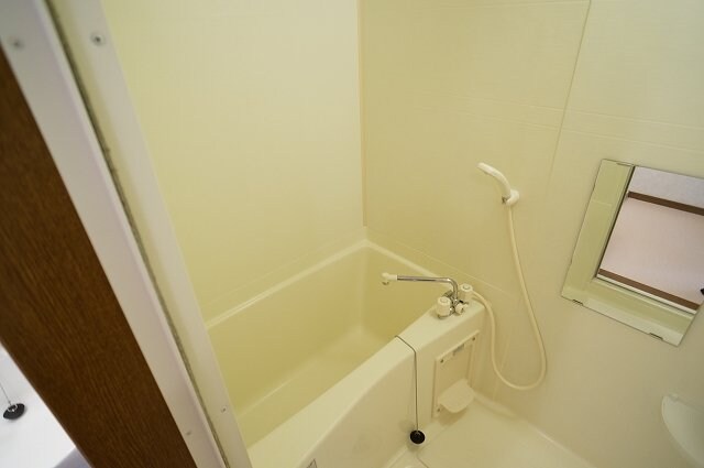 物件内観写真13　(お風呂です)