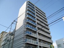 大阪メトロ御堂筋線 西中島南方駅 11階建 築11年の外観写真