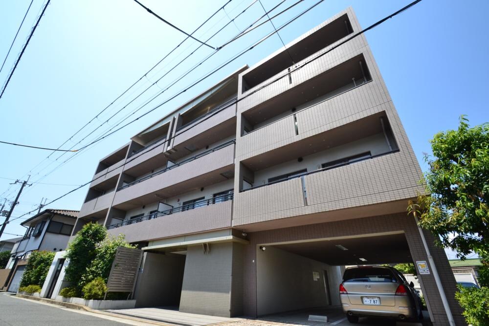 ラ・サンシャインの物件外観写真