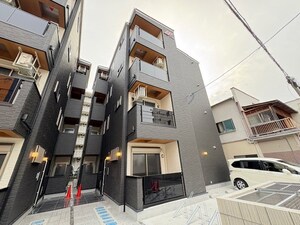 バズ大物外観写真