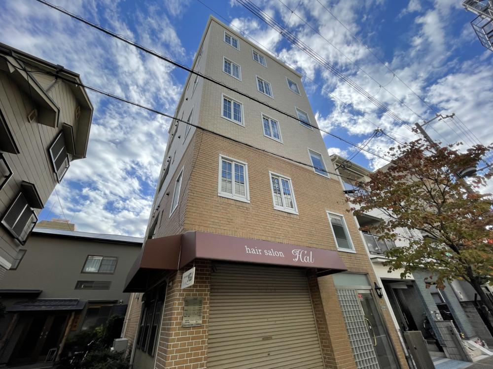岩崎館
