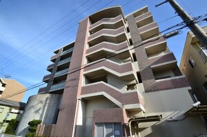 ラディウス武庫之荘外観写真