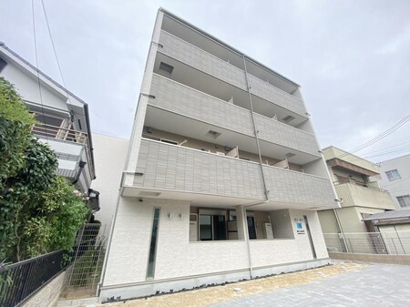 ウェルスクエア西宮北口外観写真