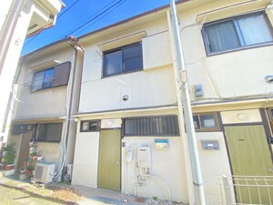 椎堂貸家外観写真