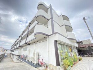 エクシード塚口外観写真
