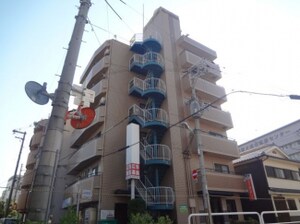 エムロード滝井外観写真