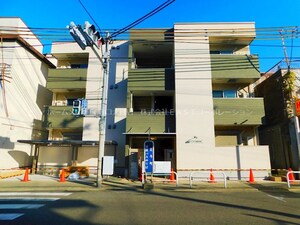 フジパレス京阪北本通外観写真