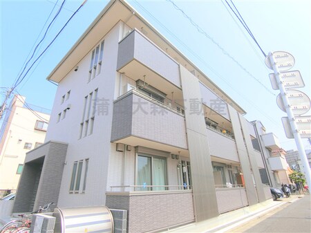Y・RMoonワイアールムーン外観写真