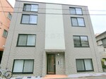 2015年6月築　RC鉄筋コンクリート造地上4階建て総戸数8