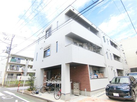 ラルゴ萩中外観写真
