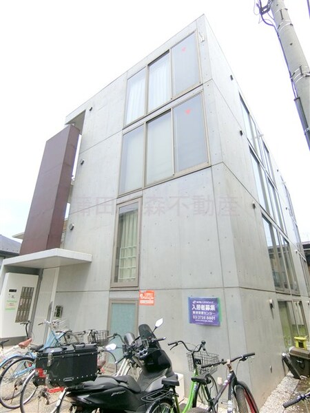 exTROIS外観写真
