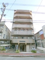 2000年1月築　RC鉄筋コンクリート造地上8階建て総戸数2