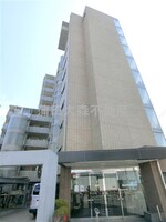 2002年4月築　RC鉄筋コンクリート造地上10階建て総戸数