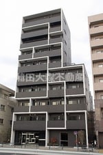 2013年11月築　RC鉄筋コンクリート造地上10階建て1K