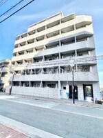 2014年2月築　RC鉄筋コンクリート造地上7階建て総戸数6