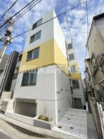 2021年4月築　RC鉄筋コンクリート造地上4階建て全部屋角