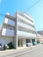 2013年10月築　RC鉄筋コンクリート造地上5階建て総戸数