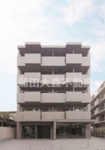 2011年11月築　RC鉄筋コンクリート造地上6階建て1K～