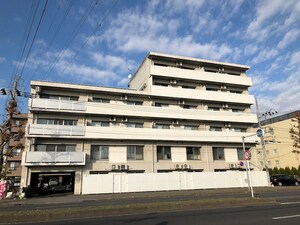 ディープインフォレスト２外観写真