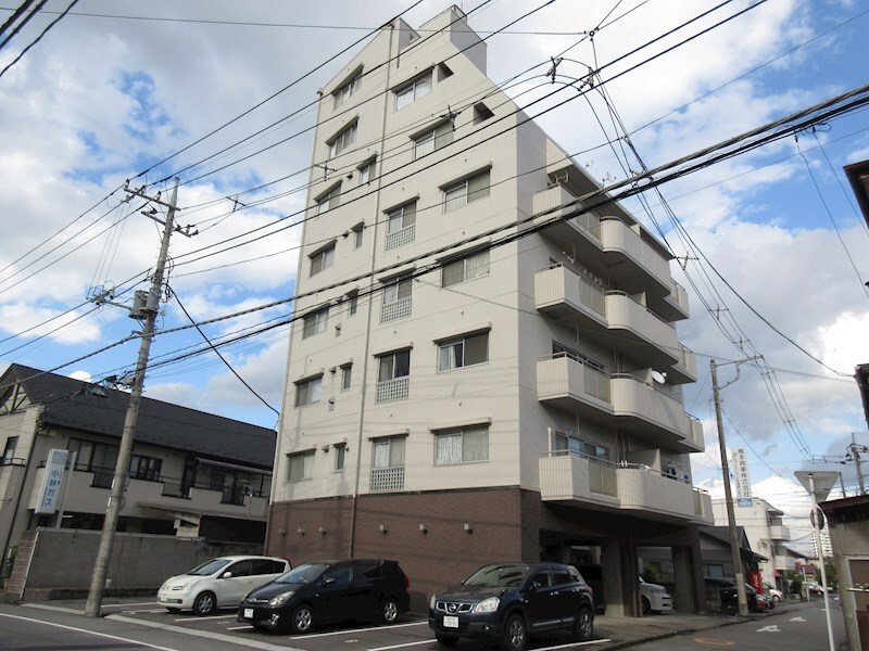大曽ハイツの物件外観写真