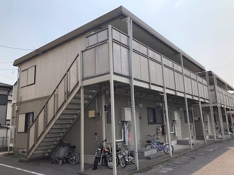 ドミールB