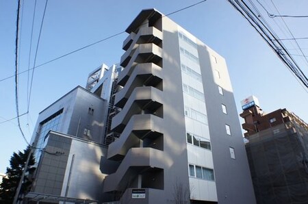 Season Tower East外観写真