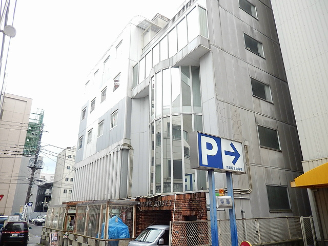 ナインローズ