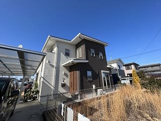 鶴田町貸家