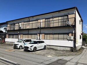 サンハイツ西川田外観写真