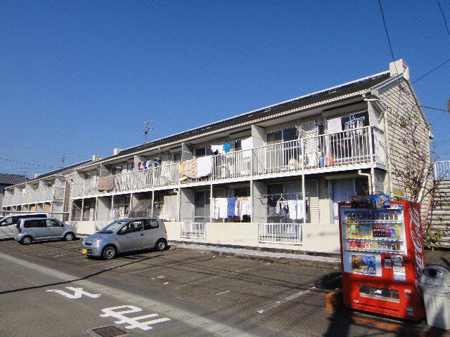 コーポリバー B棟