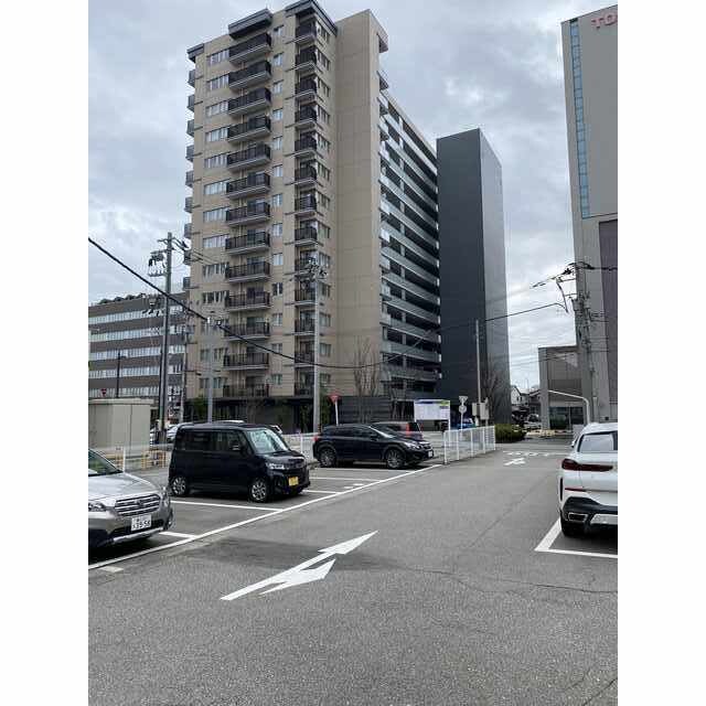 プラウド富山神通本町の物件外観写真